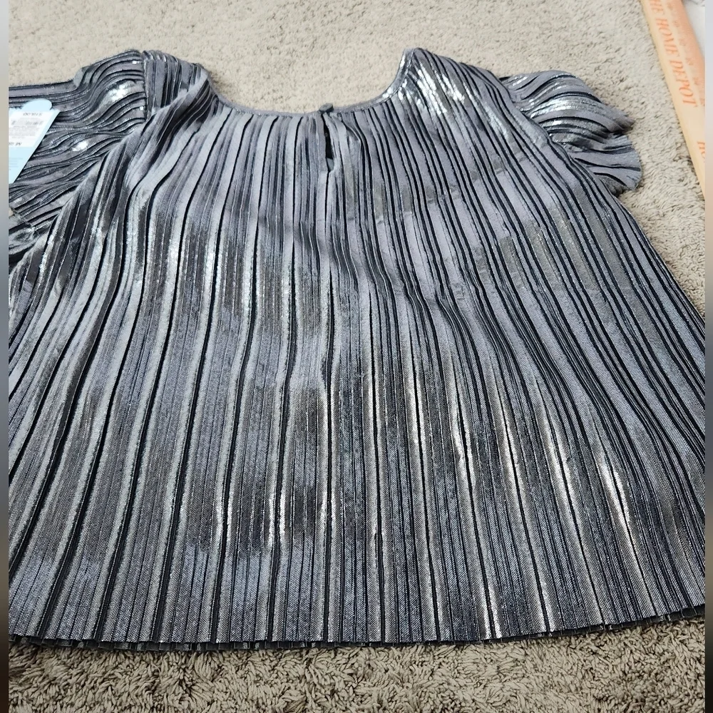 Girls' Short Sleeve Pleated Party Top - Cat & Jack Gunmetal Gray M